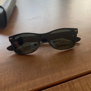 Ray Ban wayfarer sunglasses